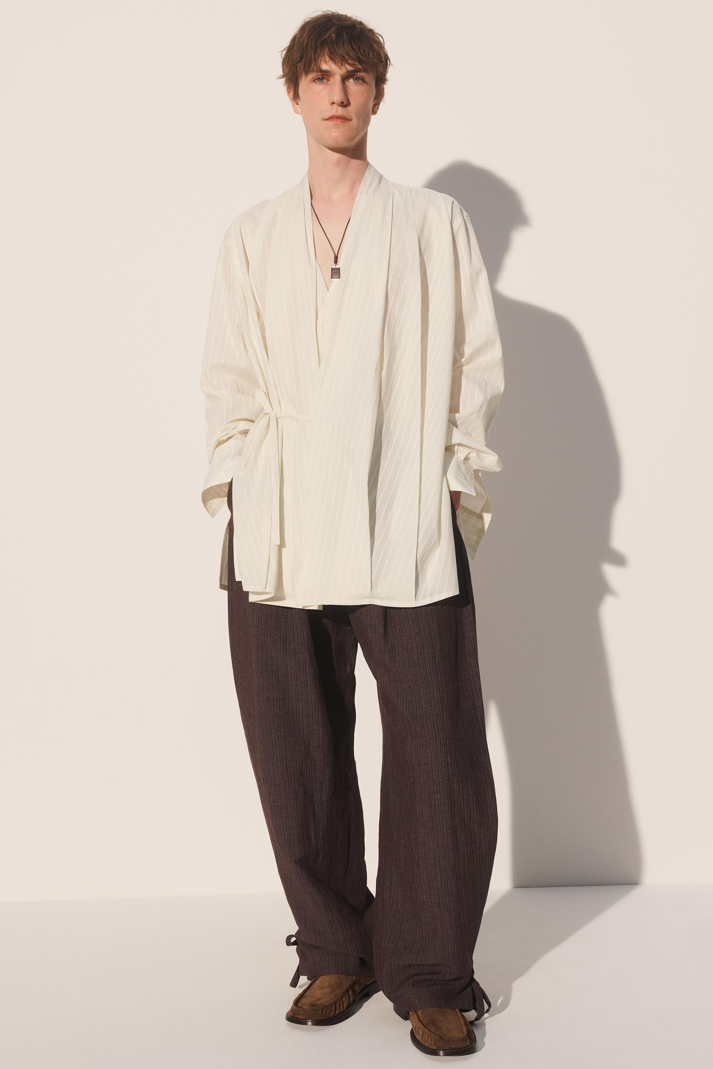 STRIPED JACQUARD KIMONO SHIRT